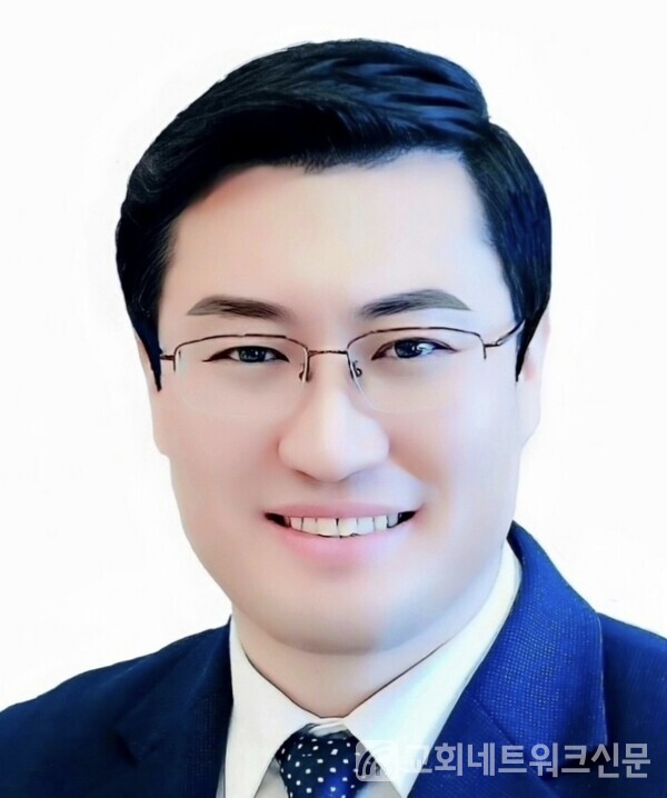 고성중앙교회 담임 김신구 목사